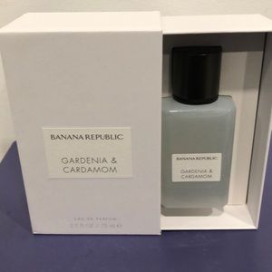 Banana Republic Gardenia & Cardamom EDP 2.5oz (75ml)